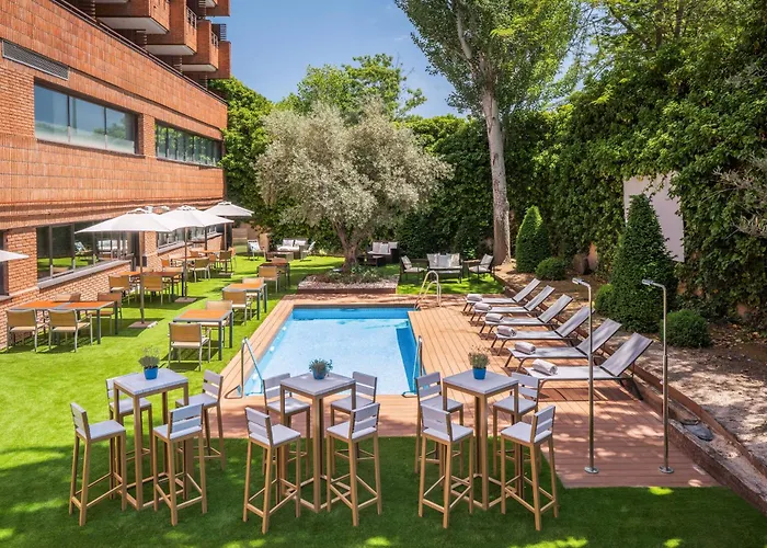Madrid Alameda Aeropuerto by Meliá